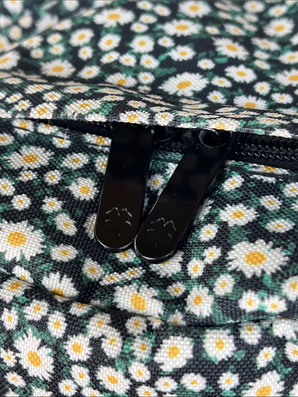 LUCKY BRAND DAISY BACKPACK CANVAS NYLON LARGE TRAVEL BAG - Picture 6 of 14